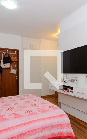 Casa à venda com 153m², 2 quartos e 2 vagasQuarto Suíte