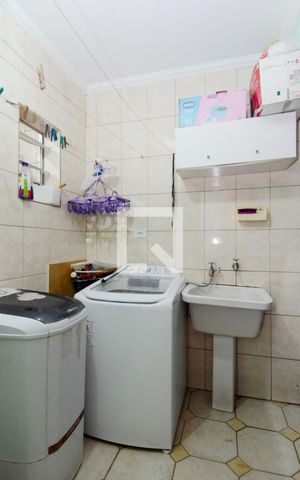 Casa à venda com 153m², 2 quartos e 2 vagasÁrea de Serviço