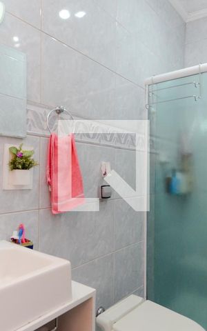Casa à venda com 153m², 2 quartos e 2 vagasBanheiro Social