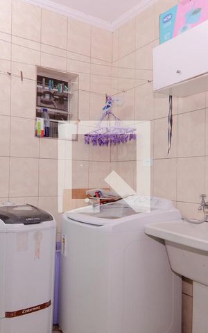 Casa à venda com 153m², 2 quartos e 2 vagasÁrea de Serviço