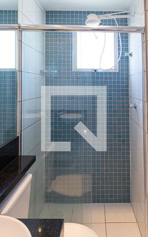 Apartamento à venda com 54m², 2 quartos e 1 vaga Apartamento à venda com 54m², 2 quartos e 1 vagaBanheiro