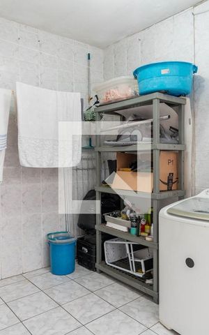 Casa para alugar com 163m², 3 quartos e 1 vaga Casa para alugar com 163m², 3 quartos e 1 vagaÁrea de Serviço