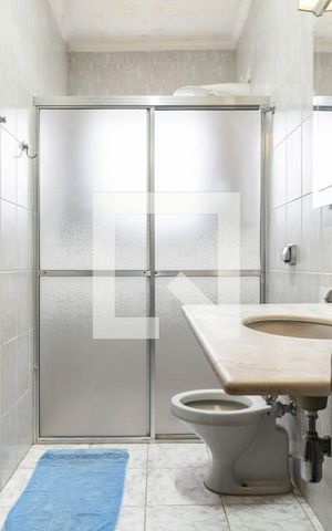 Casa para alugar com 163m², 3 quartos e 1 vaga Casa para alugar com 163m², 3 quartos e 1 vagaBanheiro