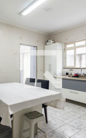 Casa para alugar com 163m², 3 quartos e 1 vaga Casa para alugar com 163m², 3 quartos e 1 vagaCozinha