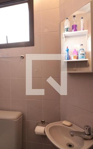 Apartamento à venda com 113m², 3 quartos e 1 vagaÁrea de Serviço