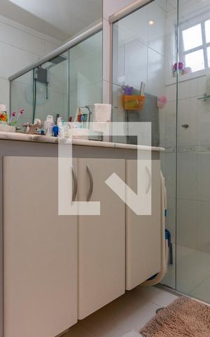 Casa à venda com 149m², 3 quartos e 2 vagas Casa à venda com 149m², 3 quartos e 2 vagasBanheiro da Suíte