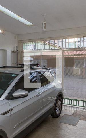 Casa à venda com 149m², 3 quartos e 2 vagas Casa à venda com 149m², 3 quartos e 2 vagasGaragem