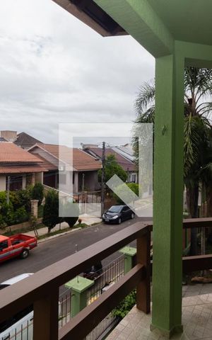 Casa à venda com 280m², 5 quartos e 6 vagasQuarto Suíte 2-Varanda