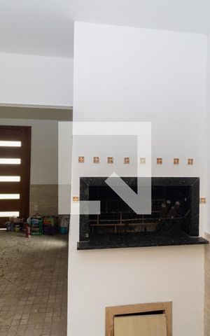 Casa à venda com 280m², 5 quartos e 6 vagasÁrea de Serviço