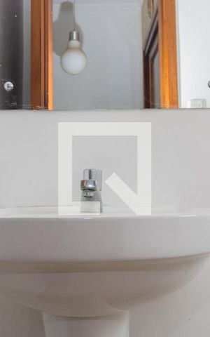 Casa à venda com 280m², 5 quartos e 6 vagasQuarto Suíte 3-Banheiro