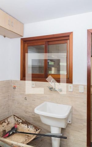 Casa à venda com 280m², 5 quartos e 6 vagasÁrea de Serviço
