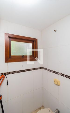 Casa à venda com 280m², 5 quartos e 6 vagasBanheiro 2