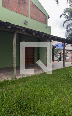 Casa à venda com 280m², 5 quartos e 6 vagasQuintal
