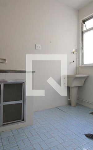 Apartamento à venda com 68m², 2 quartos e 1 vagaCozinha
