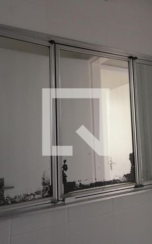 Apartamento à venda com 68m², 2 quartos e 1 vagaDetalhe do Banheiro