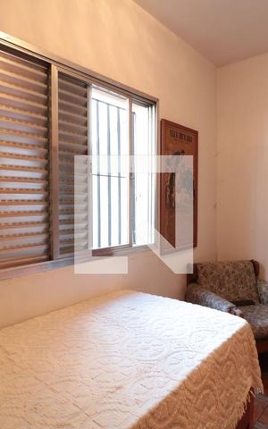 Casa à venda com 200m², 3 quartos e 2 vagasQuarto 3