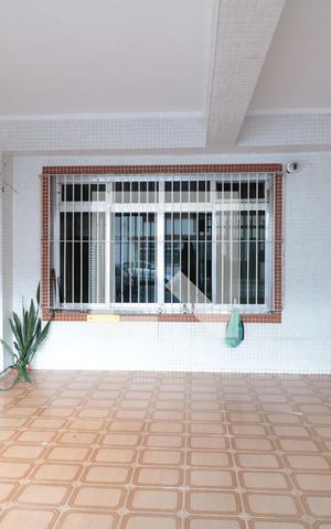 Casa à venda com 200m², 3 quartos e 2 vagasGaragem
