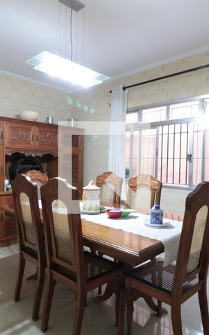 Casa à venda com 200m², 3 quartos e 2 vagasCozinha