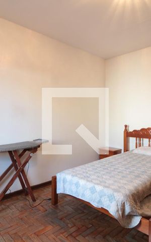 Casa à venda com 200m², 3 quartos e 2 vagasQuarto 4