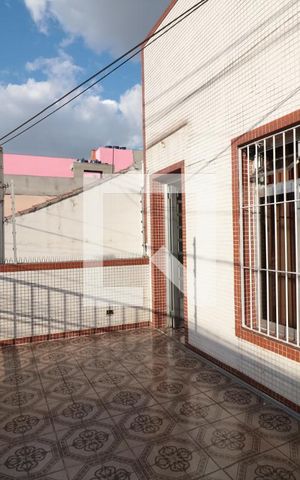 Casa à venda com 200m², 3 quartos e 2 vagasVaranda