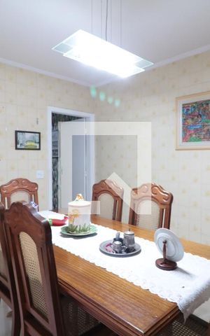 Casa à venda com 200m², 3 quartos e 2 vagasCozinha