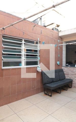 Casa à venda com 200m², 3 quartos e 2 vagasQuintal