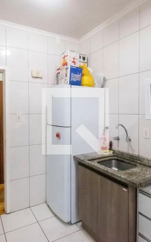 Apartamento à venda com 60m², 2 quartos e sem vaga Apartamento à venda com 60m², 2 quartos e sem vagaCozinha e Área de Serviço