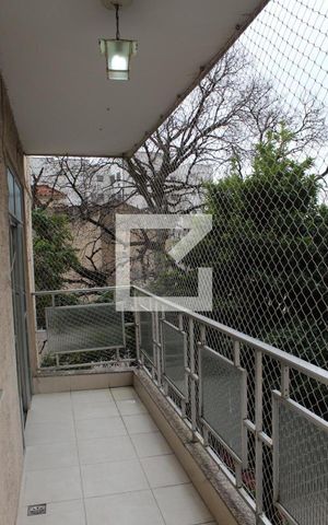 Apartamento para alugar com 50m², 2 quartos e 1 vagaVaranda