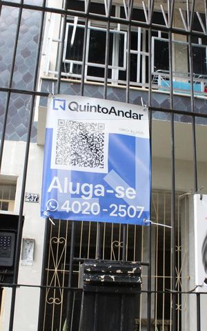 Apartamento para alugar com 50m², 2 quartos e 1 vagaPlaquinha do Quinto Andar