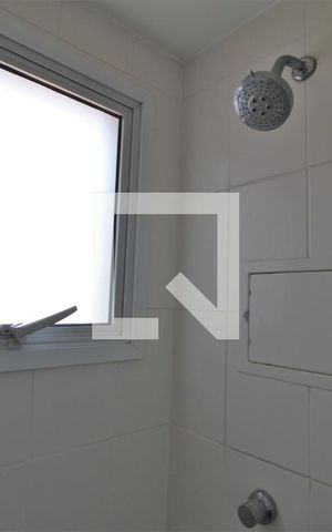 Apartamento para alugar com 67m², 2 quartos e 1 vagaChuveiro