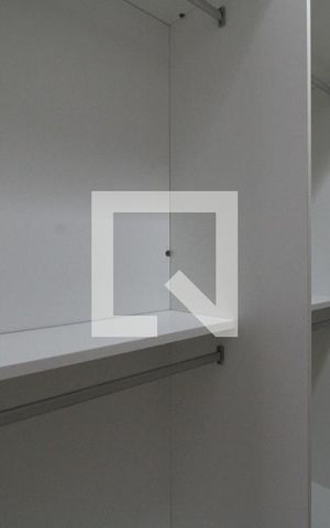 Apartamento para alugar com 67m², 2 quartos e 1 vagaCloset quarto 2