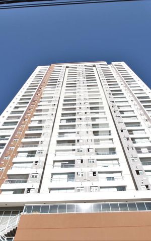 Apartamento para alugar com 67m², 2 quartos e 1 vagaFachada