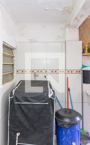 Apartamento à venda com 100m², 2 quartos e sem vaga Apartamento à venda com 100m², 2 quartos e sem vagaLavanderia