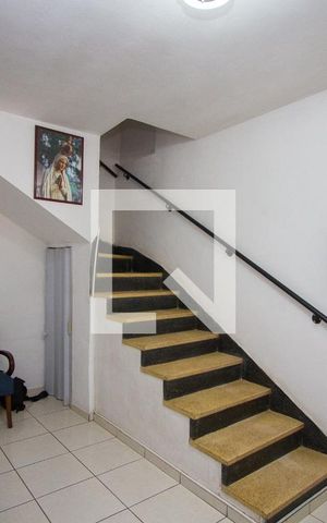Apartamento à venda com 100m², 2 quartos e sem vaga Apartamento à venda com 100m², 2 quartos e sem vagaSala