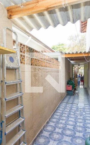 Apartamento à venda com 100m², 2 quartos e sem vaga Apartamento à venda com 100m², 2 quartos e sem vagaCorredor Lateral