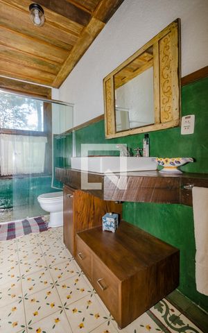 Casa de condomínio à venda com 400m², 5 quartos e 2 vagasBanheiro Social