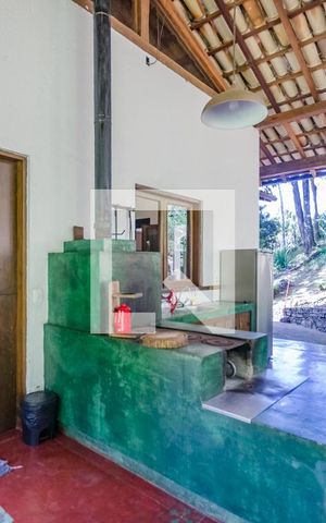 Casa de condomínio à venda com 400m², 5 quartos e 2 vagasCozinha 2 externa