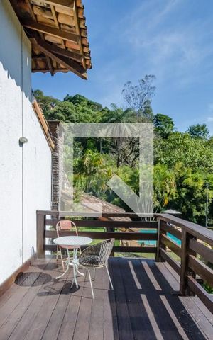 Casa de condomínio à venda com 400m², 5 quartos e 2 vagasVaranda do Quarto 2