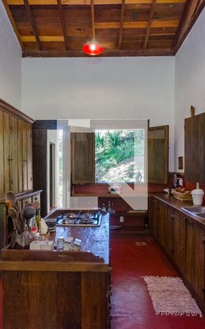 Casa de condomínio à venda com 400m², 5 quartos e 2 vagasCozinha interna