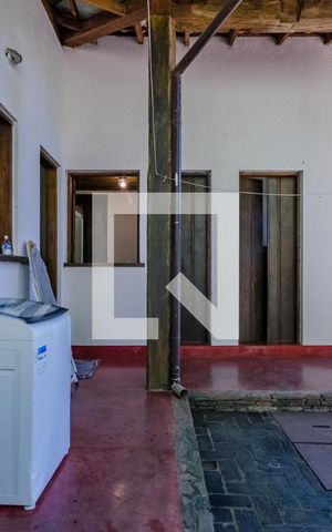 Casa de condomínio à venda com 400m², 5 quartos e 2 vagasÁrea de Serviço