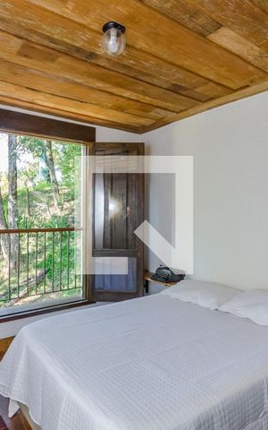 Casa de condomínio à venda com 400m², 5 quartos e 2 vagasQuarto 3