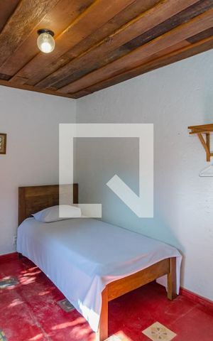 Casa de condomínio à venda com 400m², 5 quartos e 2 vagasQuarto de Serviço