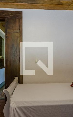 Casa de condomínio à venda com 400m², 5 quartos e 2 vagasQuarto 1