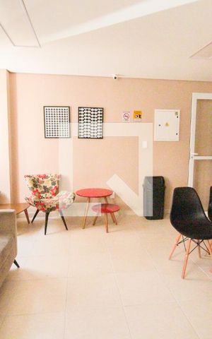 Apartamento à venda com 45m², 2 quartos e 1 vaga Apartamento à venda com 45m², 2 quartos e 1 vagaSala de Jogos