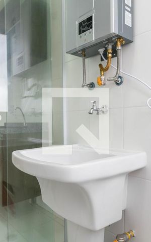 Apartamento para alugar com 47m², 2 quartos e 1 vaga Apartamento para alugar com 47m², 2 quartos e 1 vagaÁrea de Serviço