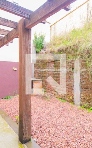 Casa à venda com 149m², 3 quartos e 2 vagas Casa à venda com 149m², 3 quartos e 2 vagasQuintal