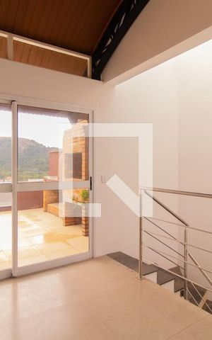Casa à venda com 149m², 3 quartos e 2 vagas Casa à venda com 149m², 3 quartos e 2 vagasSala 2
