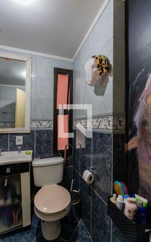 Apartamento à venda com 63m², 3 quartos e 1 vaga Apartamento à venda com 63m², 3 quartos e 1 vagaBanheiro