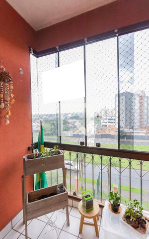 Apartamento à venda com 63m², 3 quartos e 1 vaga Apartamento à venda com 63m², 3 quartos e 1 vagaVaranda com Churrasqueira