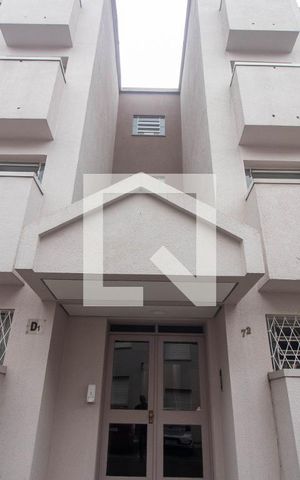 Apartamento para alugar com 45m², 2 quartos e sem vaga Apartamento para alugar com 45m², 2 quartos e sem vagaFachada